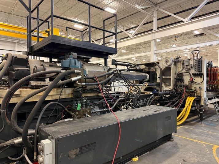 2003 Cincinnati Milacron MM1100